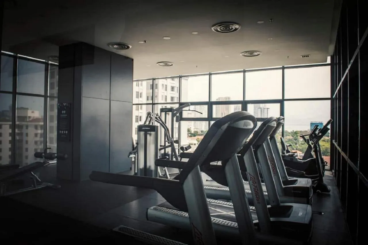 Tropicana 218 Macalister Netflix Seaview Τζωρτζ Τάουν Μαλαισία